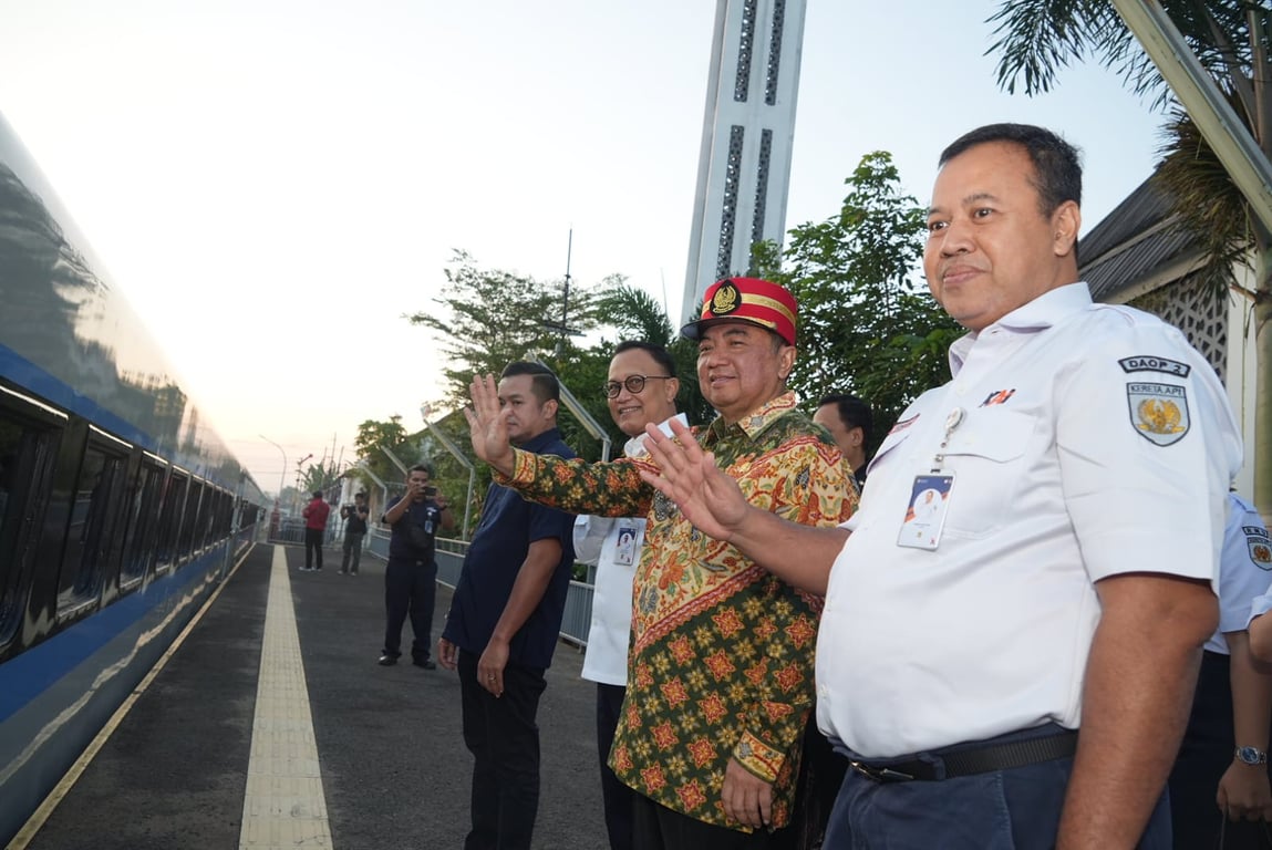 KA Cikuray Hadir dengan Rangkaian Baru, Relasi Garut – Pasar Senen Berangkat Perdana Hari Ini Dengan Okupansi Lebih Dari 100 Persen
