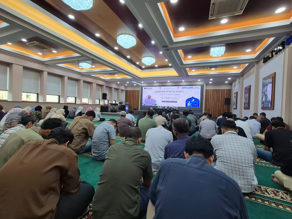 Perkuat Keimanan dan Ukhuwah, BRI Region 6 Gelar Pengajian Rutin Bersama Pekerja