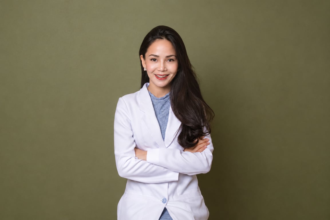 Female Board-Certified Cosmetic Surgeon Dr. Donna Borres-Eramis Opens Independent Practice in Cebu City
