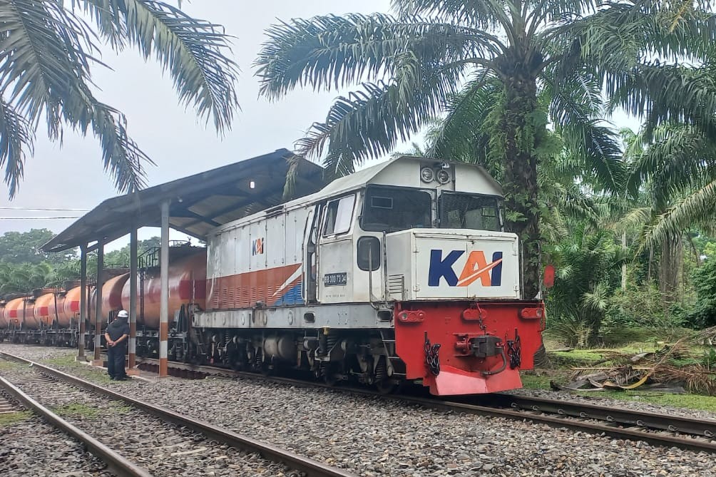 KAI Logistik Catat Volume Pra-Purna Angkutan CPO Sekitar 62 Ribu Ton, Perkuat Integrasi Rantai Pasok Komoditas Strategis